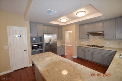 8399 Abita Cir, Las Vegas, NV 89147 - photo 7