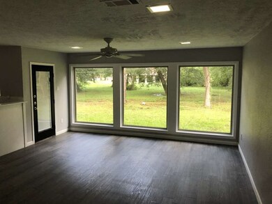 3515 Elm Dr, Dickinson, TX 77539 - photo 2