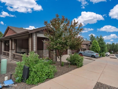 628 N Forest View Dr, Flagstaff, AZ 86001 - photo 2