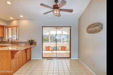 5 Breakfast Nook