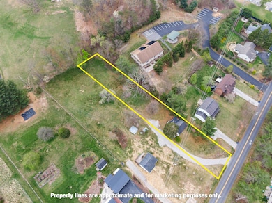 502 Mount Tabor Rd, Blacksburg, VA 24060 - photo 2