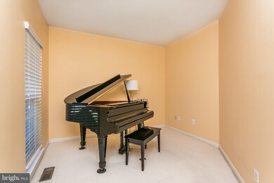 830 Crystal Palace Ct, Owings Mills, MD 21117 - photo 3