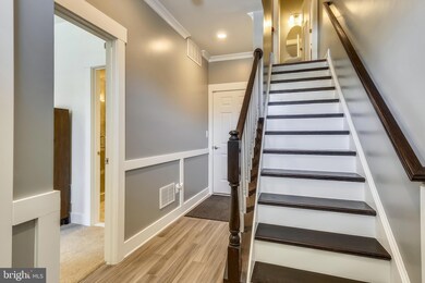 1337 Powhatan St, Alexandria, VA 22314 - photo 5