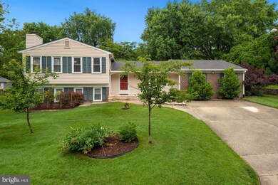 14913 Pomquay Ct, Gaithersburg, MD 20878 - photo 3