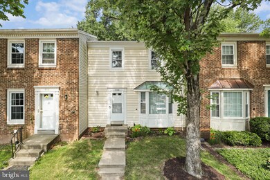 6108 Heron Pond Ct, Burke, VA 22015 - photo 2