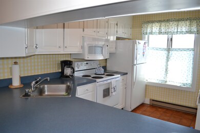 365 Lyman Batcheller Rd unit E, Hartford, VT 05059 - photo 3