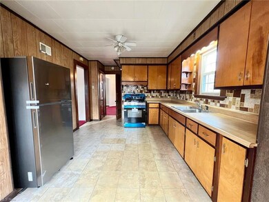 BRAND NEW SAMSUNG STAINLESS STEEL STOVE AND REFRIG