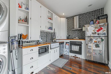 716 N Kankakee St, Lincoln, IL 62656 - photo 7