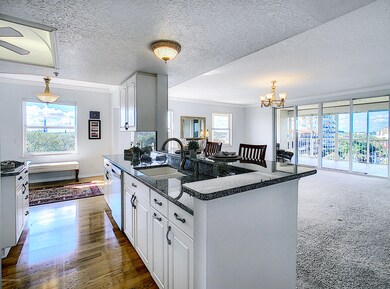 Hardwood Floors too!