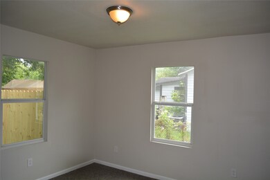 7509 Touchstone St unit A, Houston, TX 77028 - photo 4
