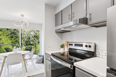 19414 Aurora Ave N unit 203, Shoreline, WA 98133 - photo 7