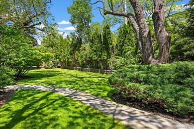 unlisted-address, Southampton, NY 11968 - photo 2