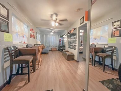 3682 SW 26th St unit 2, Miami, FL 33133 - photo 4