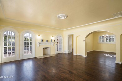 2901 Gold Ave, El Paso, TX 79930 - photo 5