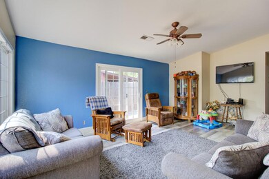 2736 Jasmine Way, Redding, CA 96002 - photo 5