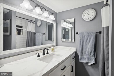 5382 Smooth Meadow Way, Columbia, MD 21044 - photo 2