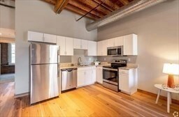 58 13th St unit 204, Charlestown, MA 02129 - photo 5