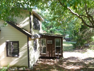 103 Doug Miller Rd, Matamoras, PA 18336 - photo 2