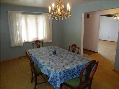 Dining Room. SPACIOUS Dining Room to entertain Fam