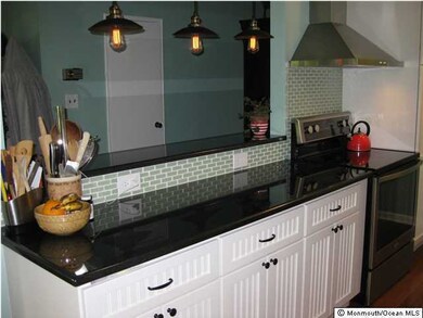 200 Portland Rd unit B14, Highlands, NJ 07732 - photo 6