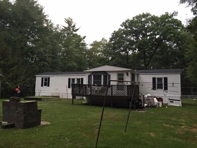 64 Forest Rd, Salisbury, MA 01952 - photo 6