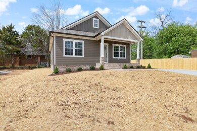 102 Mccreary Heights, Dickson, TN 37055 - photo 2