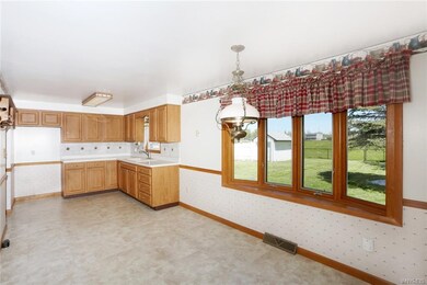 7201 Norman Rd, North Tonawanda, NY 14120 - photo 6