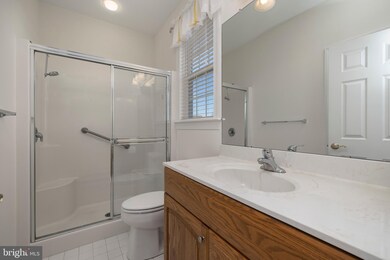 219 Cog Hill Dr, Honey Brook, PA 19344 - photo 6