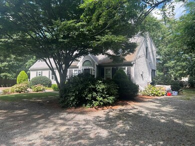 208 Mashpee Neck Rd, Mashpee, MA 02649 - photo 3