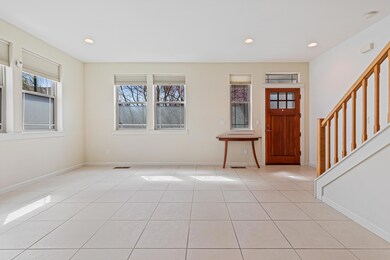 2275 Dollarhide Way, Ashland, OR 97520