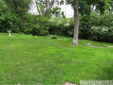8133 Aldrich Ave S, Bloomington, MN 55420 - photo 2