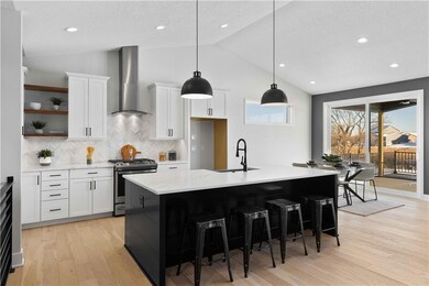 9706 Watermeadow Cir, Johnston, IA 50131 - photo 7