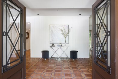 7 Memorial Point Ln, Houston, TX 77024 - photo 2