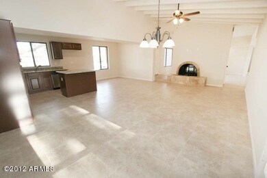 great room - dining area