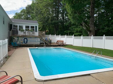 pool 2