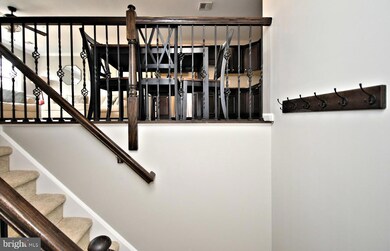 3019 Cloverdale Ave, Pennsburg, PA 18073 - photo 4