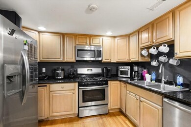 35 Harvard St, Everett, MA 02149 - photo 6