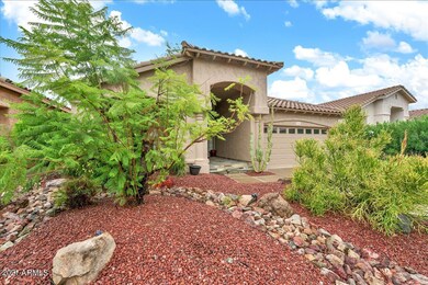 922 E Goldenrod-2
