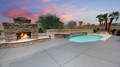 Huge Backyard for Entertaining