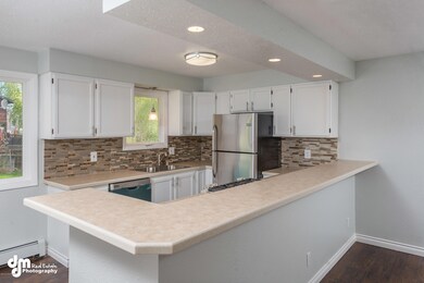 Kitchen_7477-FULL
