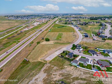 4702 Westover Rd, Gillette, WY 82716 - photo 4