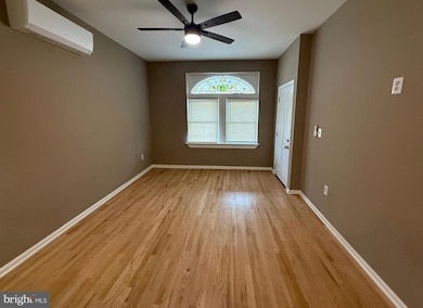 5618 Cedar Ave unit 1, Philadelphia, PA 19143 - photo 5