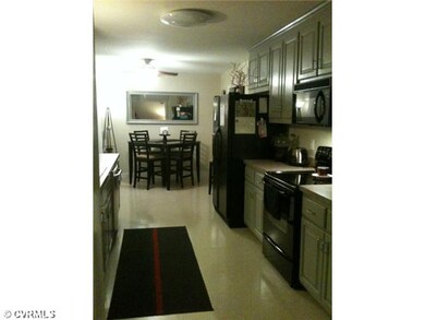 Kitchen - Spacious Custom Kitchen with lots of cab
