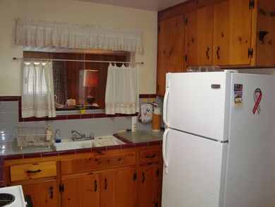 7041 Sans Souci Rd, Jacksonville, FL 32216 - photo 2