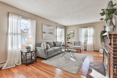 17 Gladstone St, Wakefield, MA 01880 - photo 5