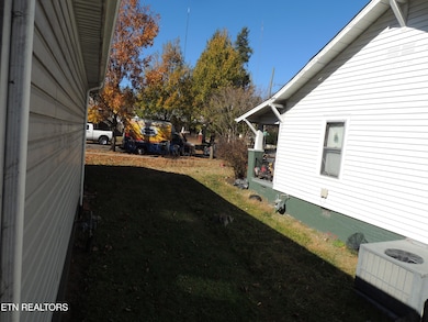 430 E Caldwell Ave, Knoxville, TN 37917 - photo 3