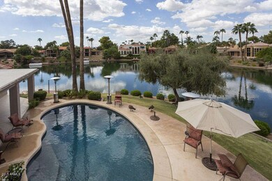 02BackyardOasis-Pool