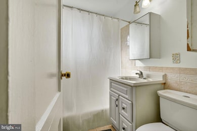 224 University Blvd E, Silver Spring, MD 20901 - photo 5