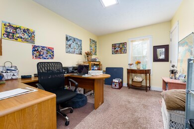 Comstock_Ave_5324_Kalamazoo_49048-12