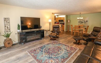 491 Mammoth Rd unit 6, Londonderry, NH 03053 - photo 7